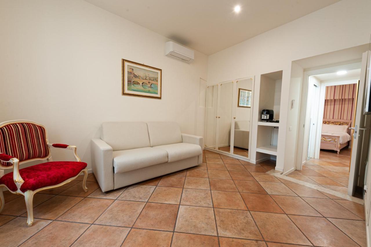 מלון ורונה Residenza Catullo מראה חיצוני תמונה