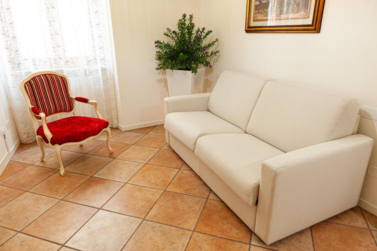 מלון ורונה Residenza Catullo מראה חיצוני תמונה